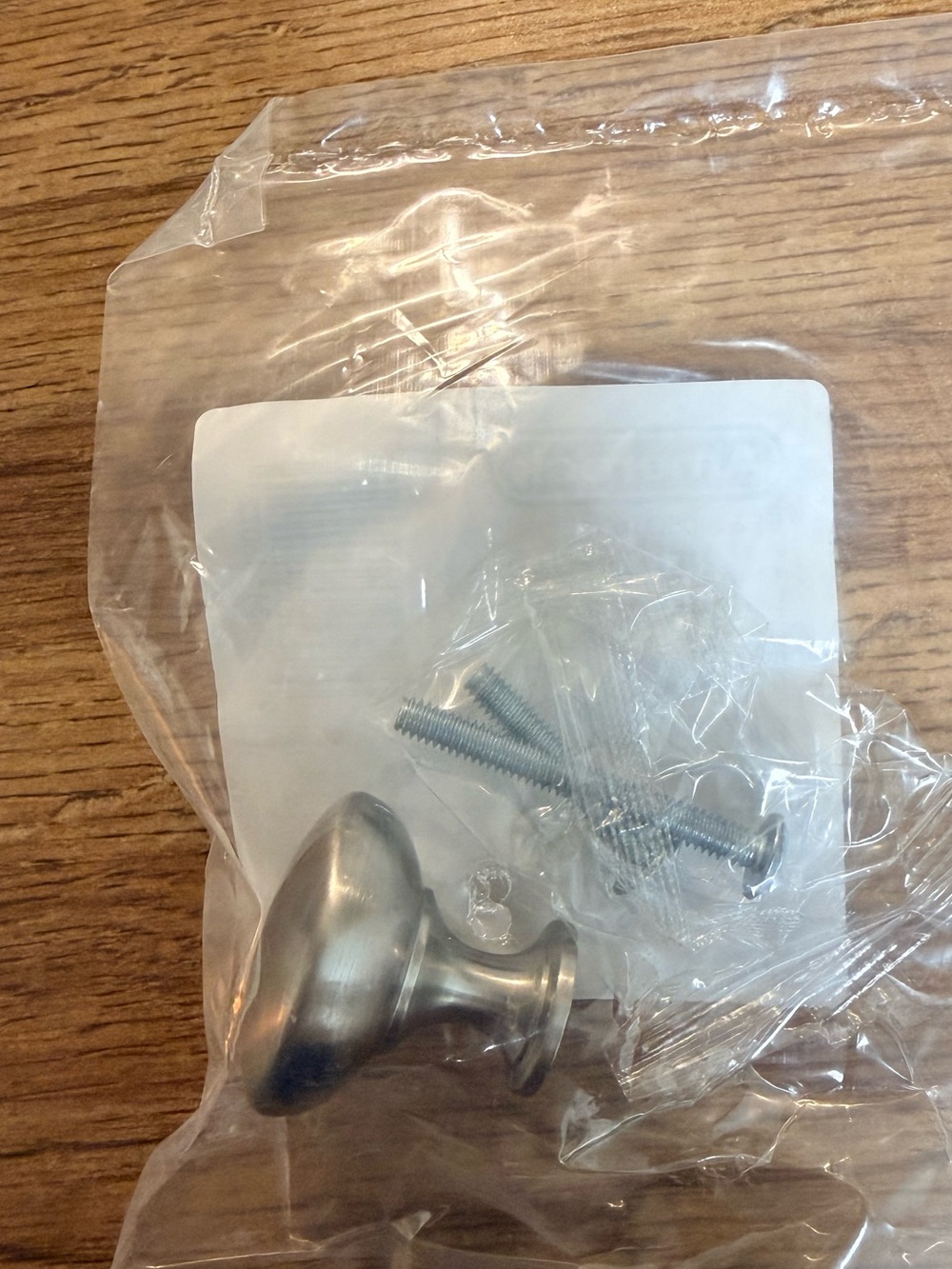 New Cabinet/Drawer Pulls/knobs Satin Nickel 1 1/4" box of 10. (I have 2 boxes)